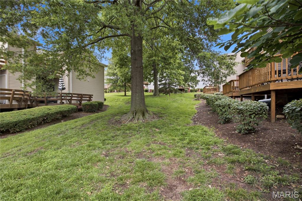 1443 Bobolink Place