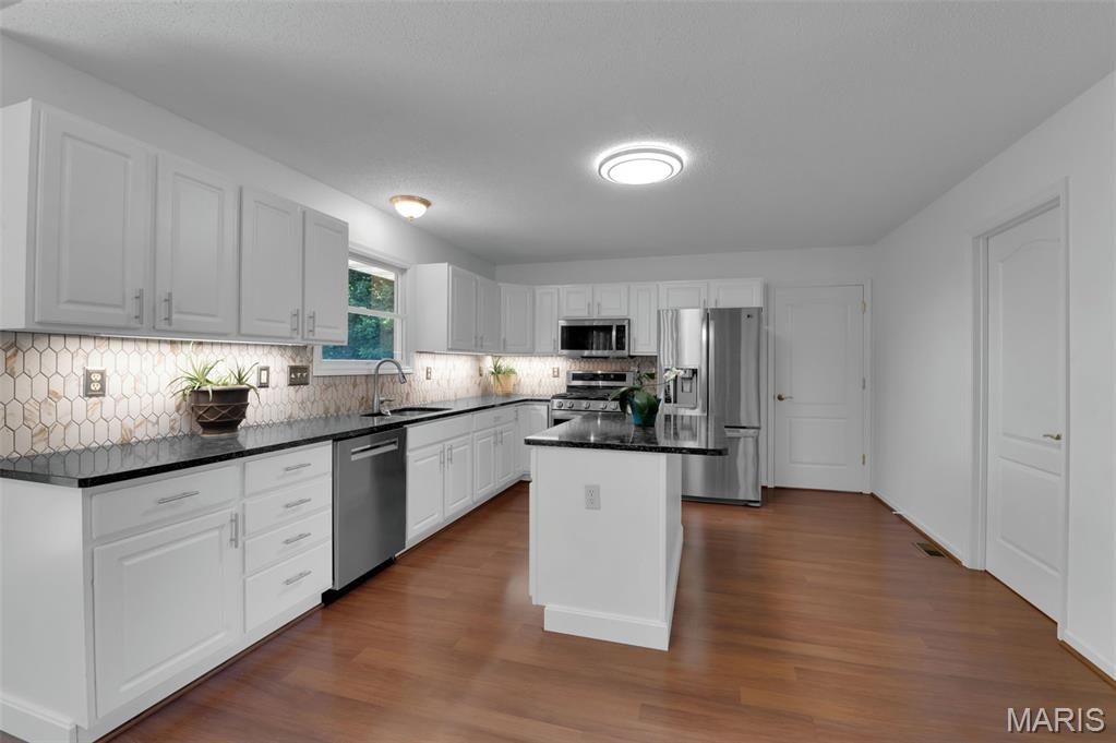 2202 Wild Pigeon Drive