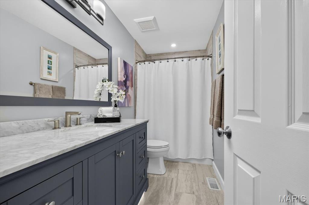 315 Claymont Cove Court