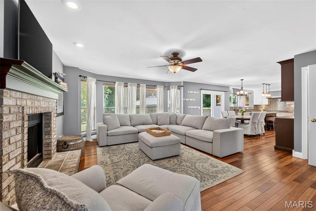 1211 Lake Canyon View