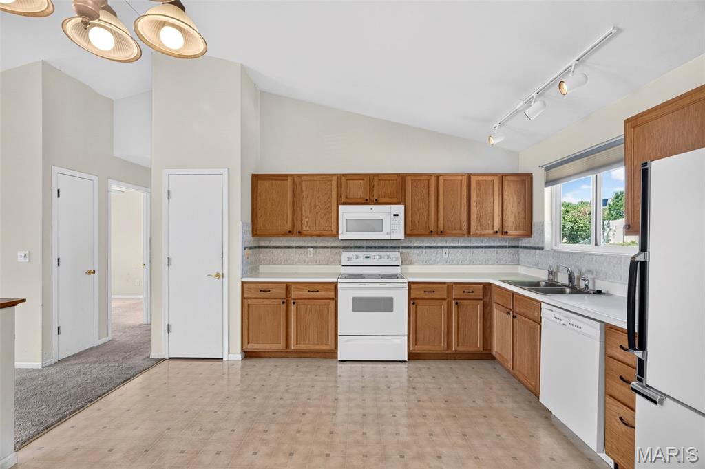 7 Red Cedar Parc Court