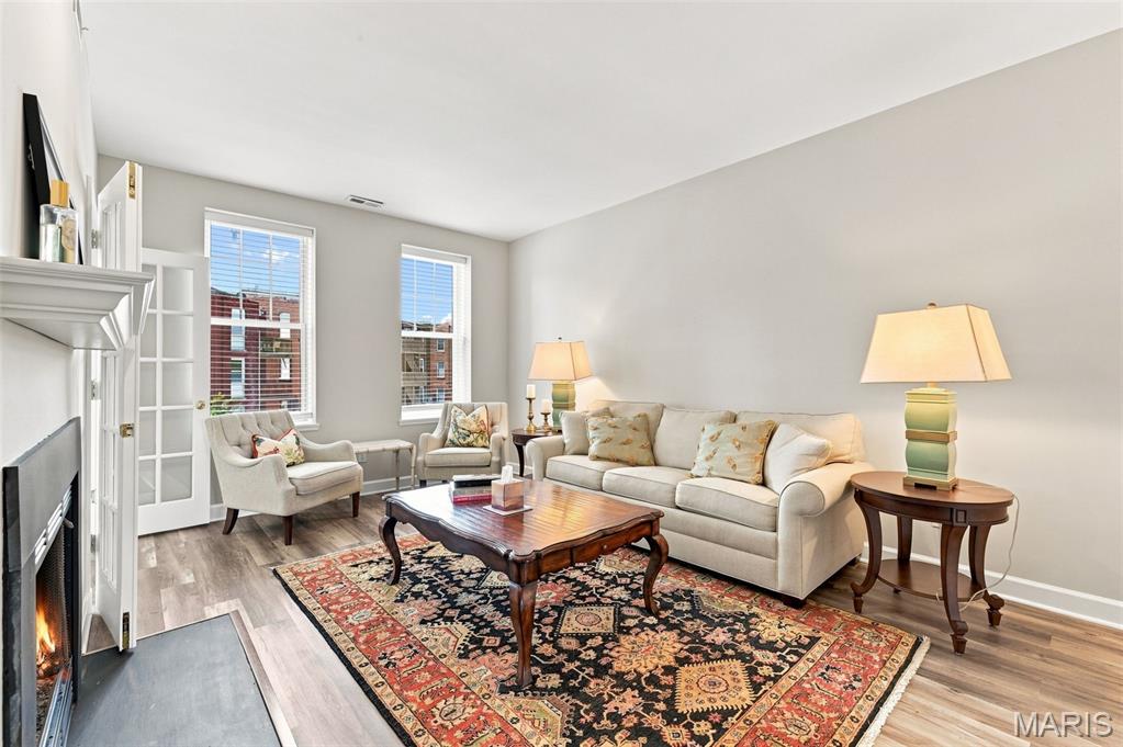 5885 Nina Place Unit: 2E
