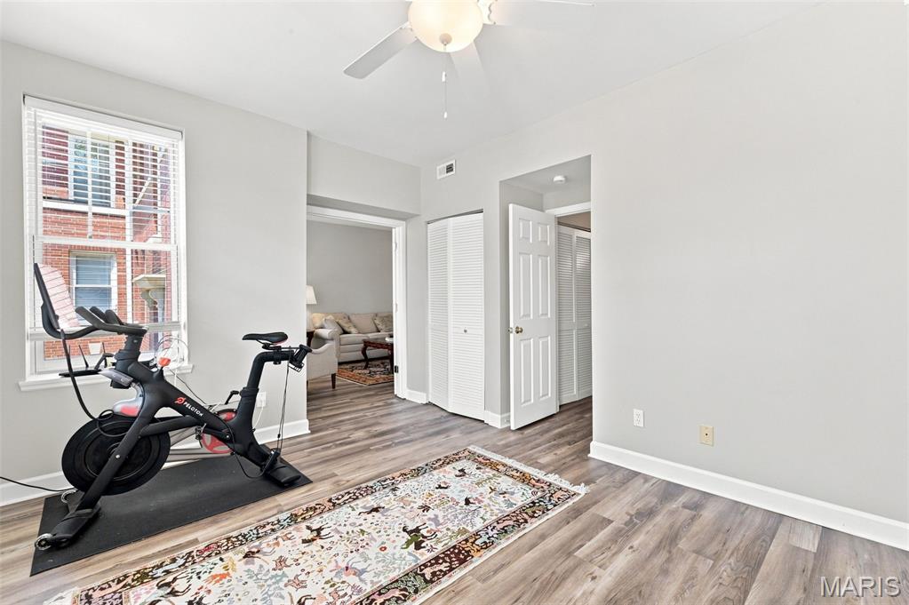 5885 Nina Place Unit: 2E