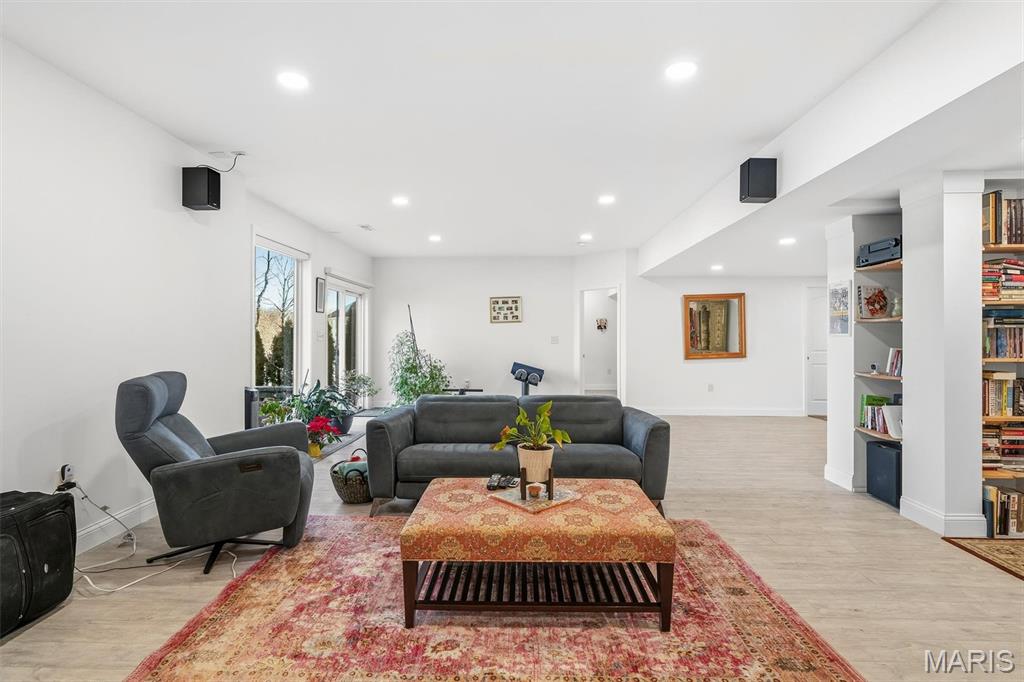 1278 Harvester Drive