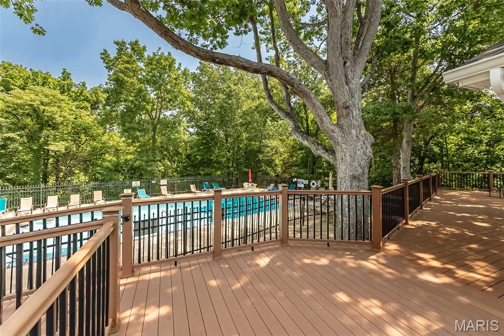 817 Woodside Trails Drive
