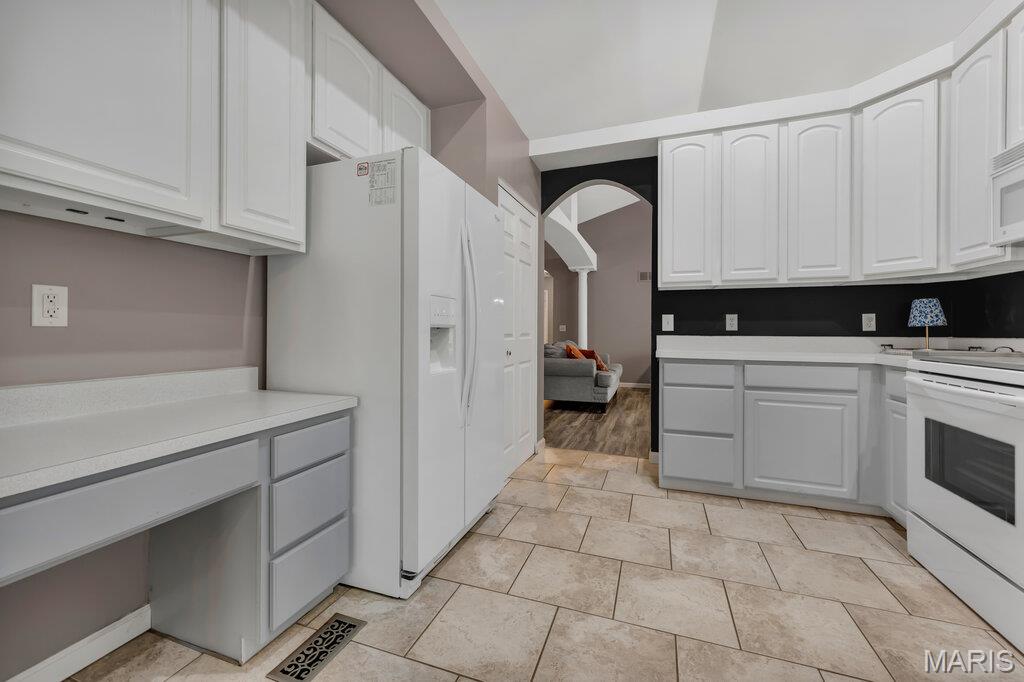 228 Highland Meadows Drive