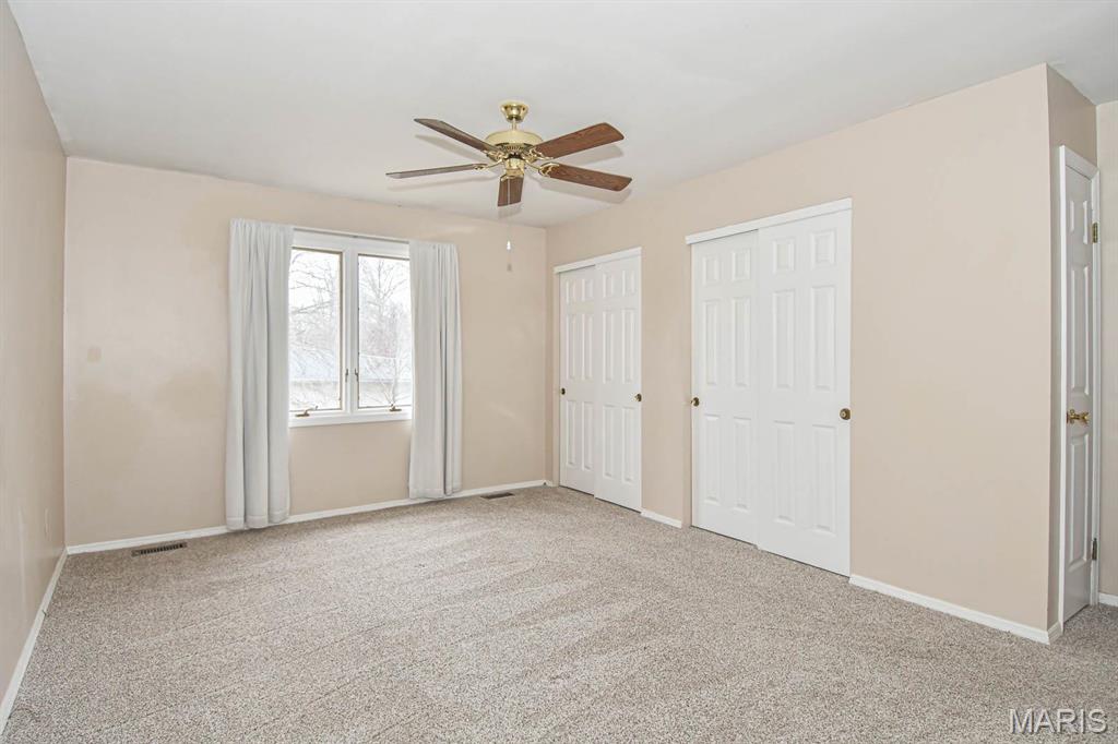 738 N Woodlawn