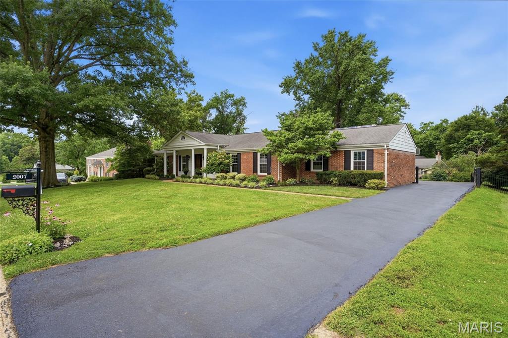 2007 Firethorn Drive