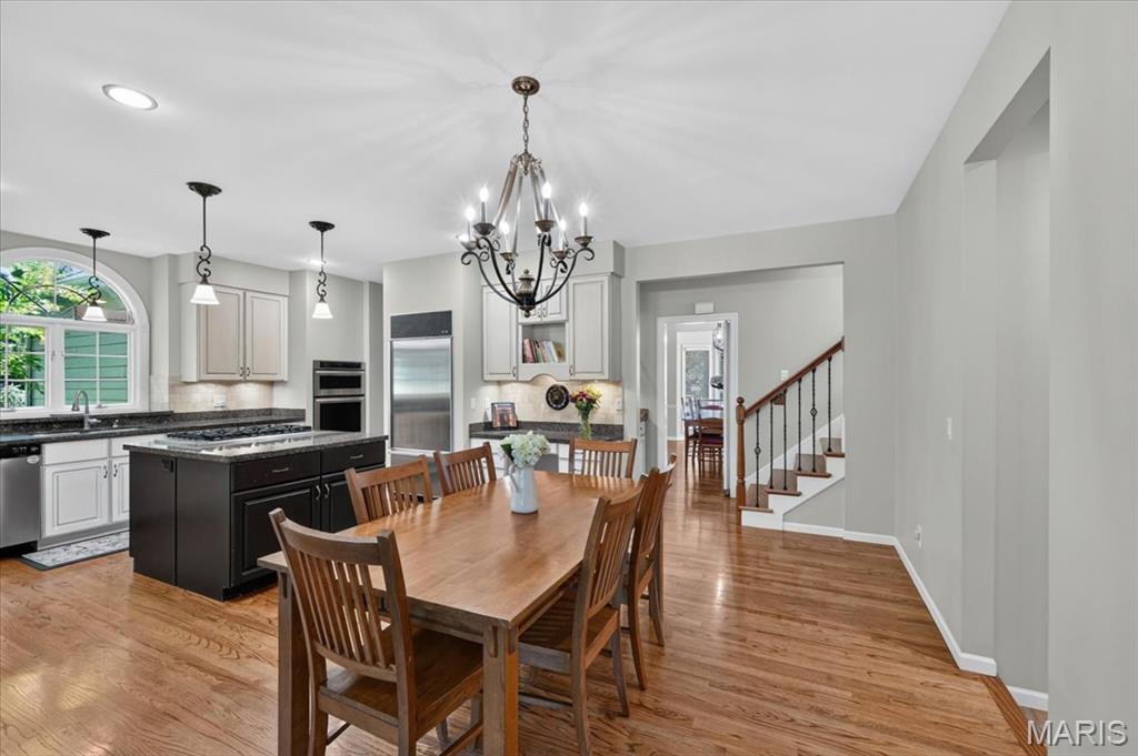 1059 Greystone Manor Parkway