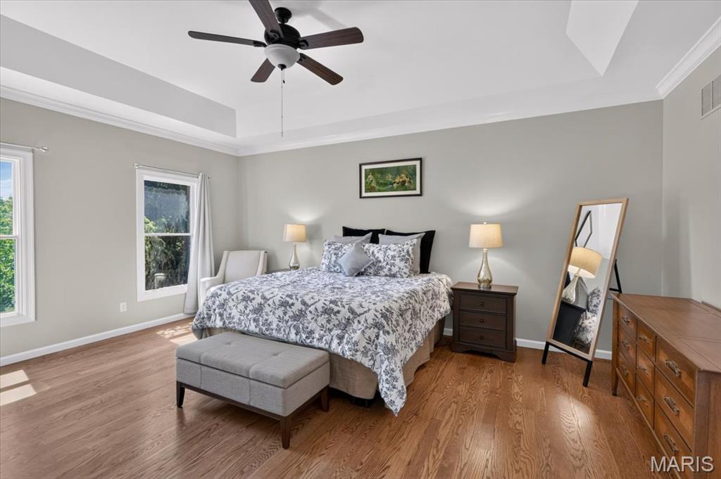 1059 Greystone Manor Parkway