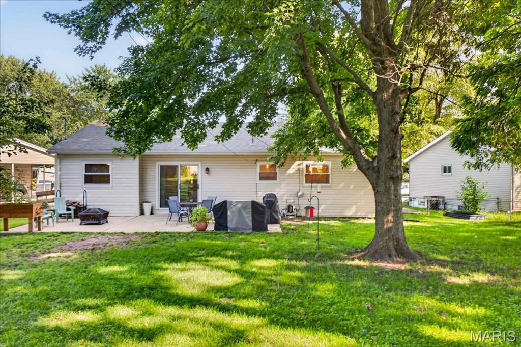 1285 Flora Lane