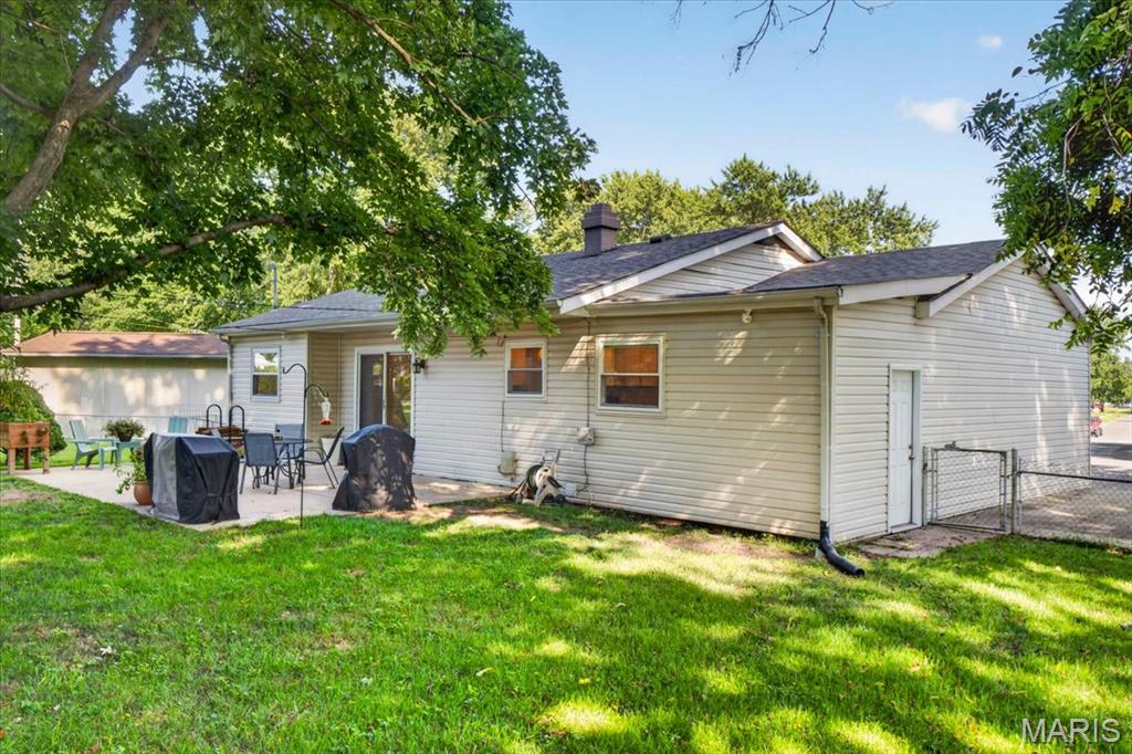 1285 Flora Lane