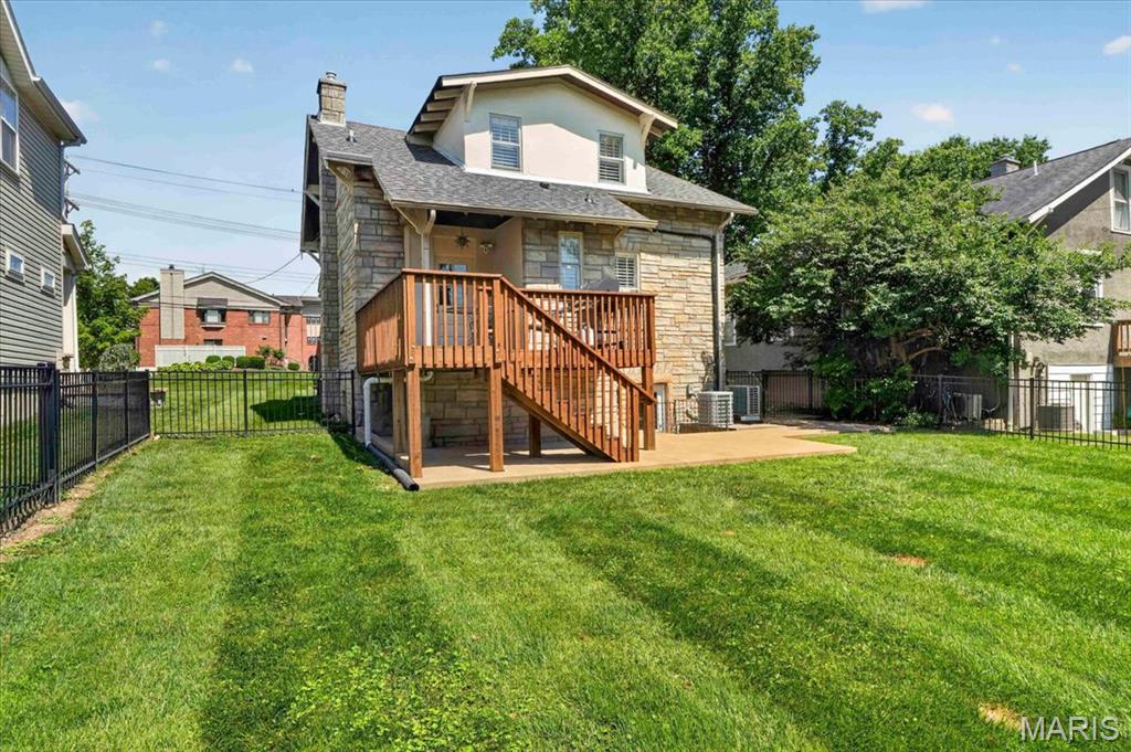 471 S Clay Avenue