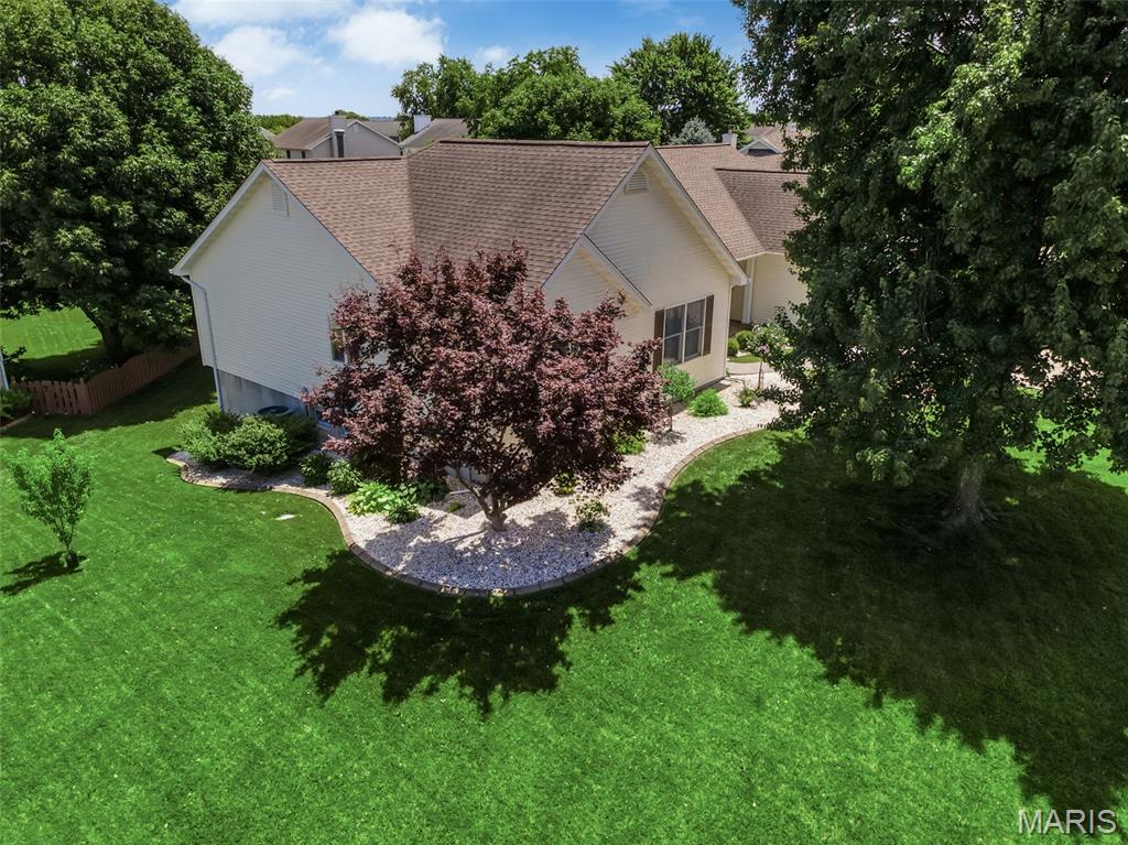 2202 Wild Pigeon Drive