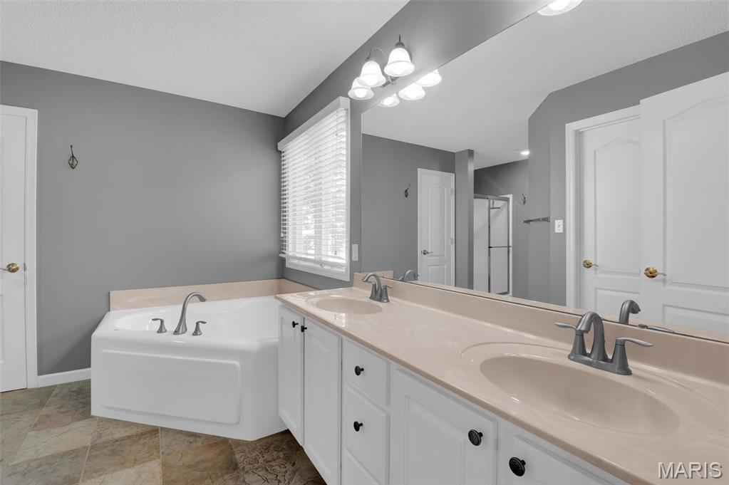 2202 Wild Pigeon Drive