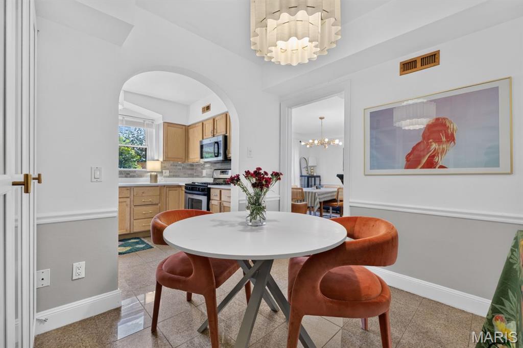 7559 Byron Place Unit: 1E