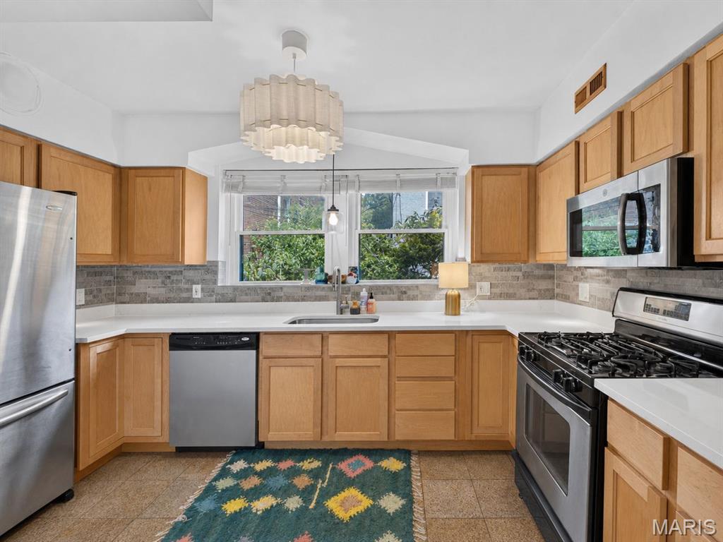 7559 Byron Place Unit: 1E