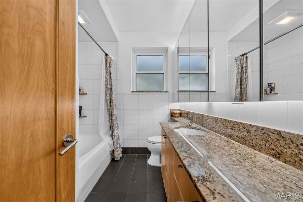 7559 Byron Place Unit: 1E