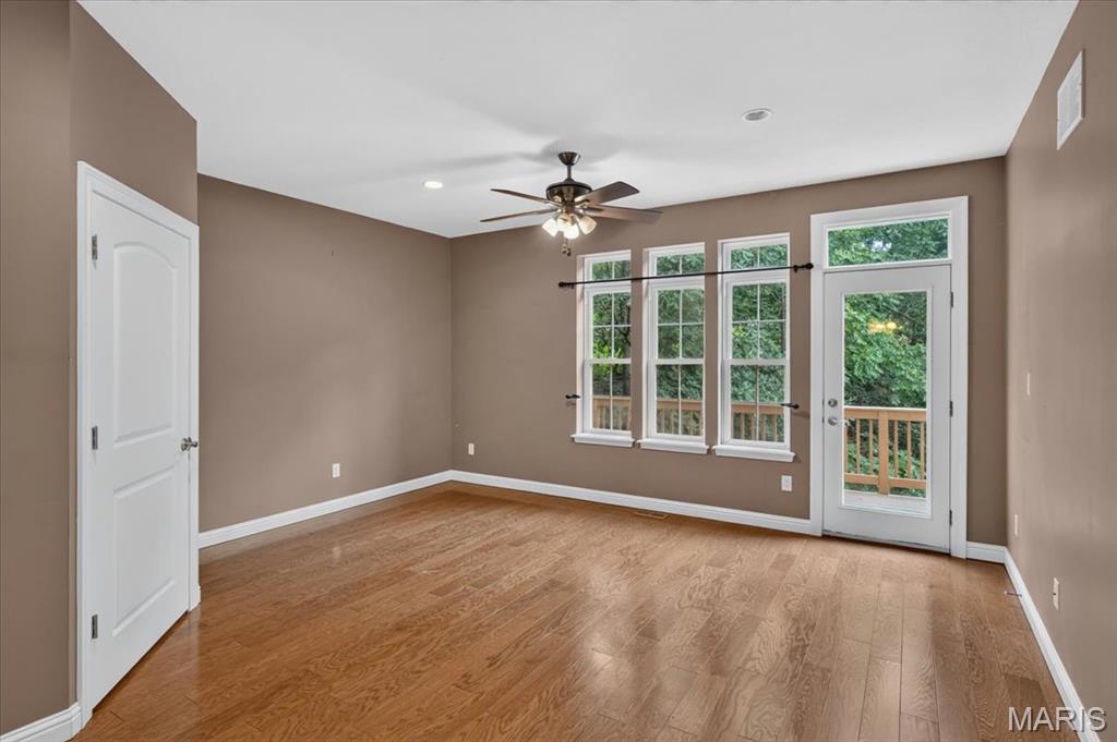 1549 Paradise Valley Drive
