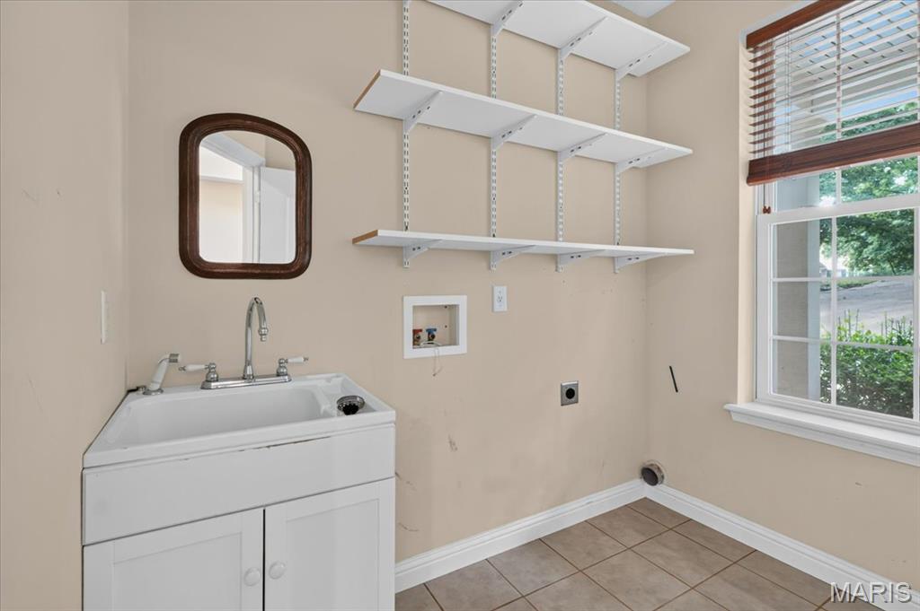 1549 Paradise Valley Drive
