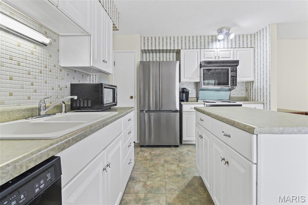 21 Newberry Drive