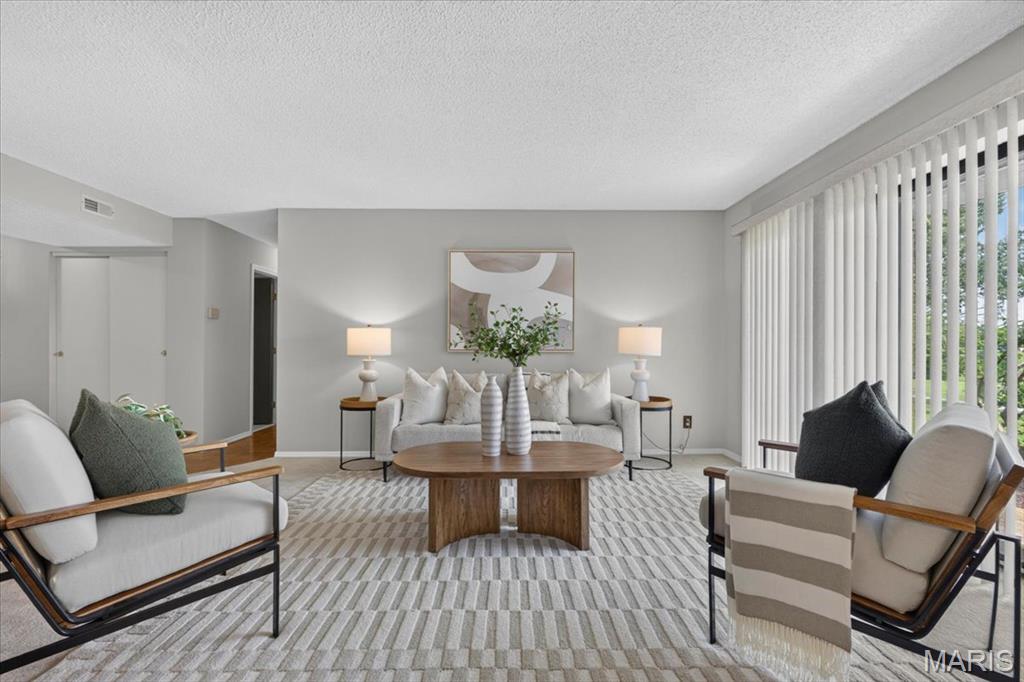 564 Sarah Lane Unit: 104