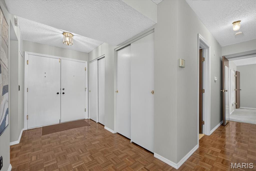 564 Sarah Lane Unit: 104