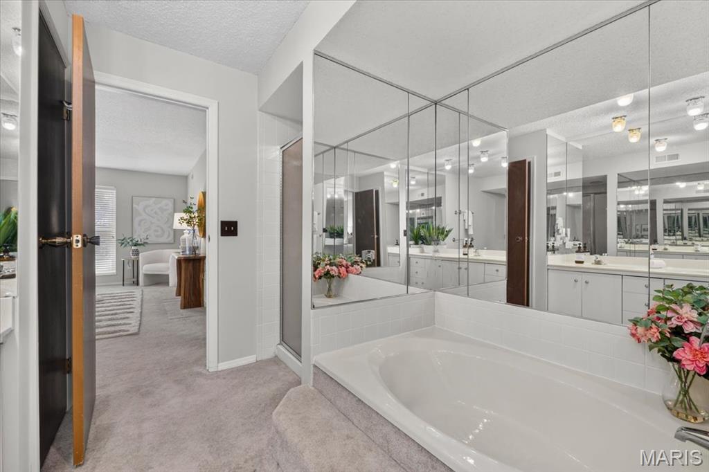 564 Sarah Lane Unit: 104