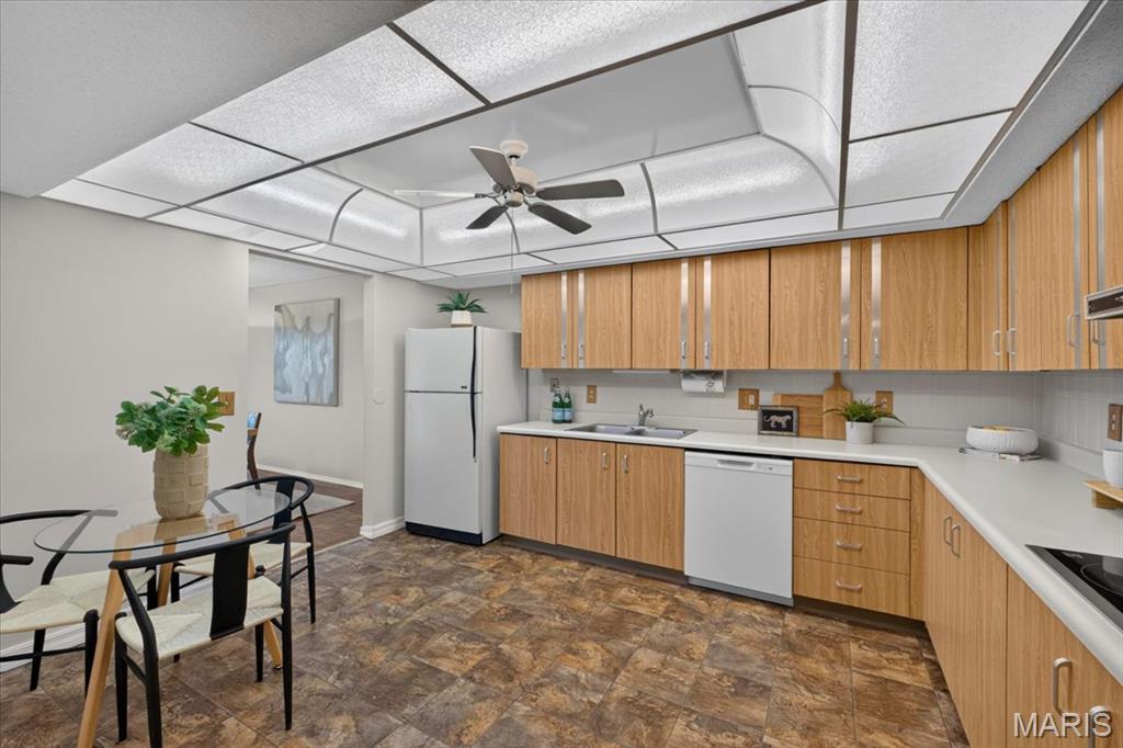 564 Sarah Lane Unit: 104
