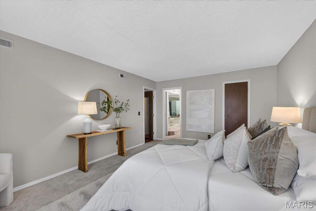 564 Sarah Lane Unit: 104
