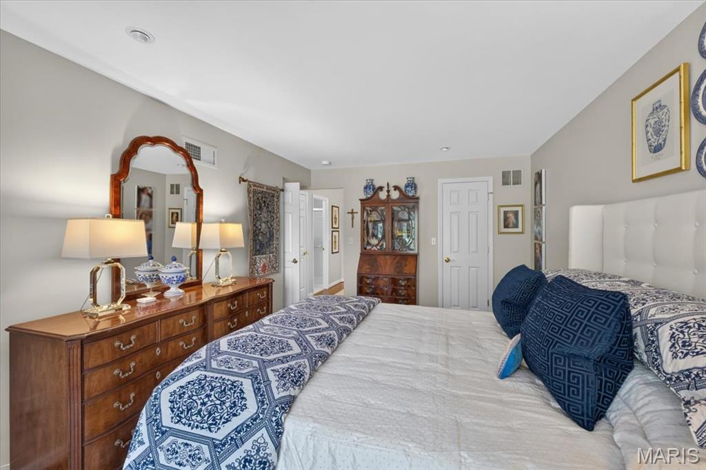 1512 Bedford Forge Court Unit: 14