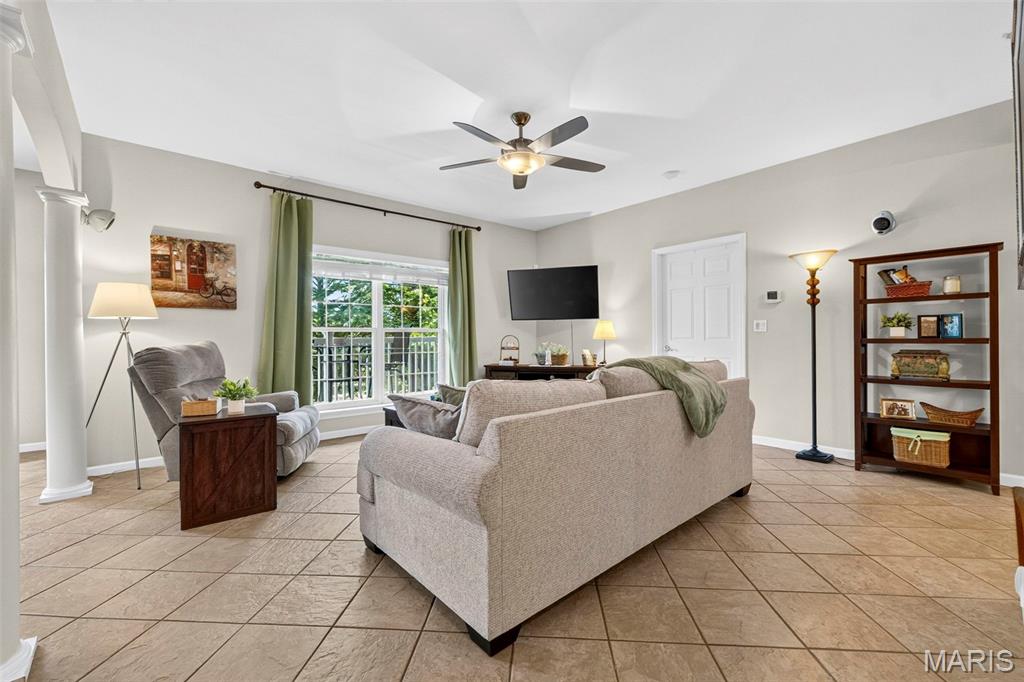 5 Monarch Trace Court Unit: 208