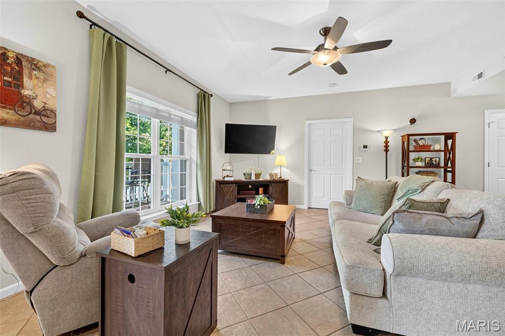 5 Monarch Trace Court Unit: 208