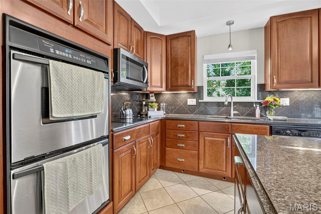 5 Monarch Trace Court Unit: 208