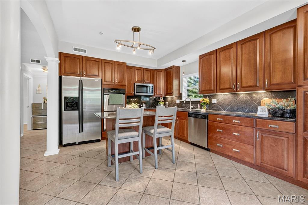 5 Monarch Trace Court Unit: 208