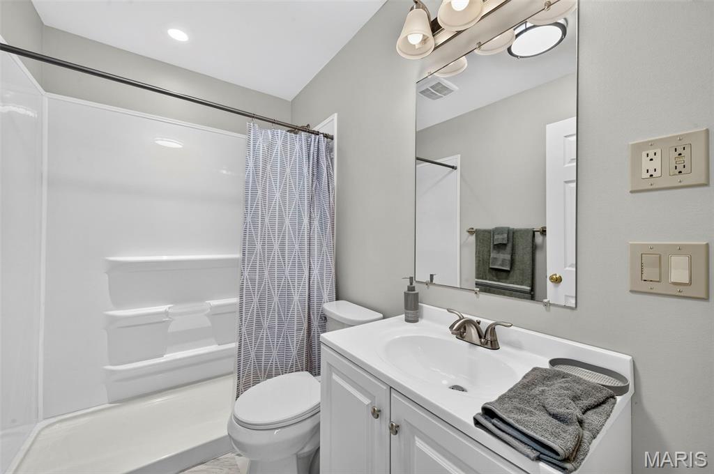 3204 Jasper Park