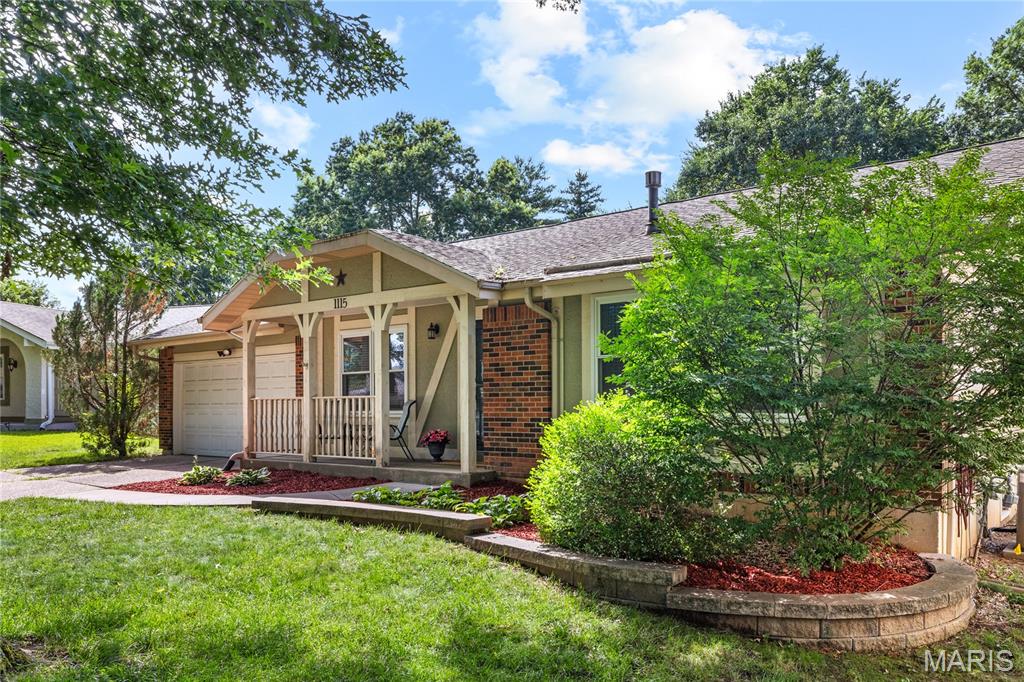 1115 Shadowoak Drive