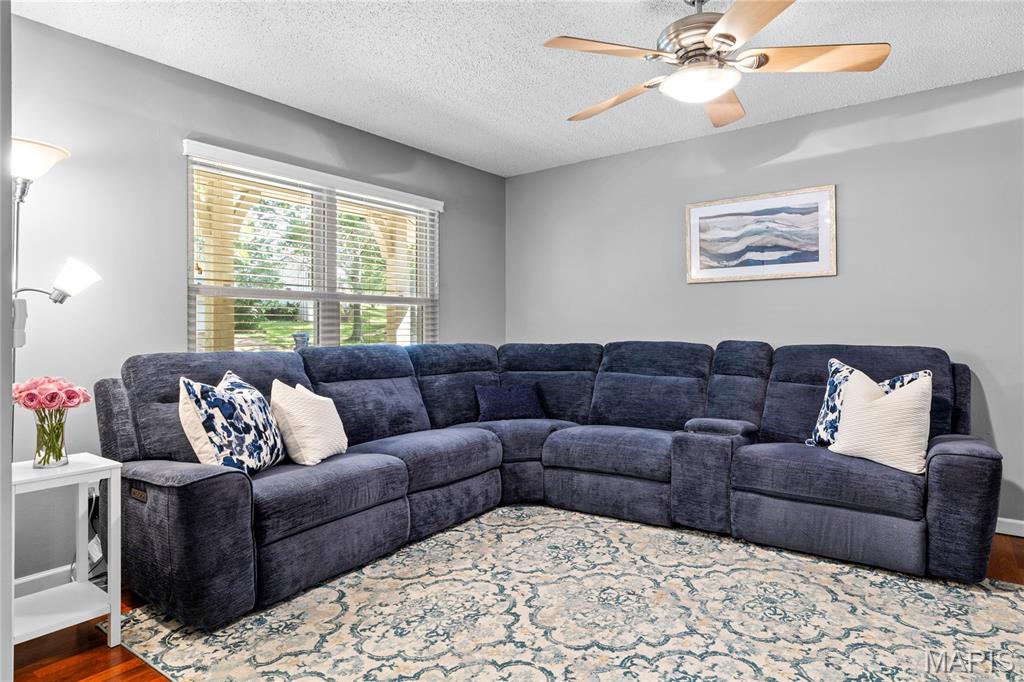 1115 Shadowoak Drive