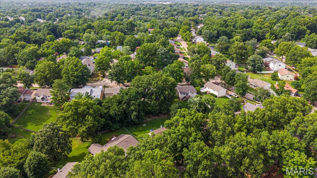 1115 Shadowoak Drive