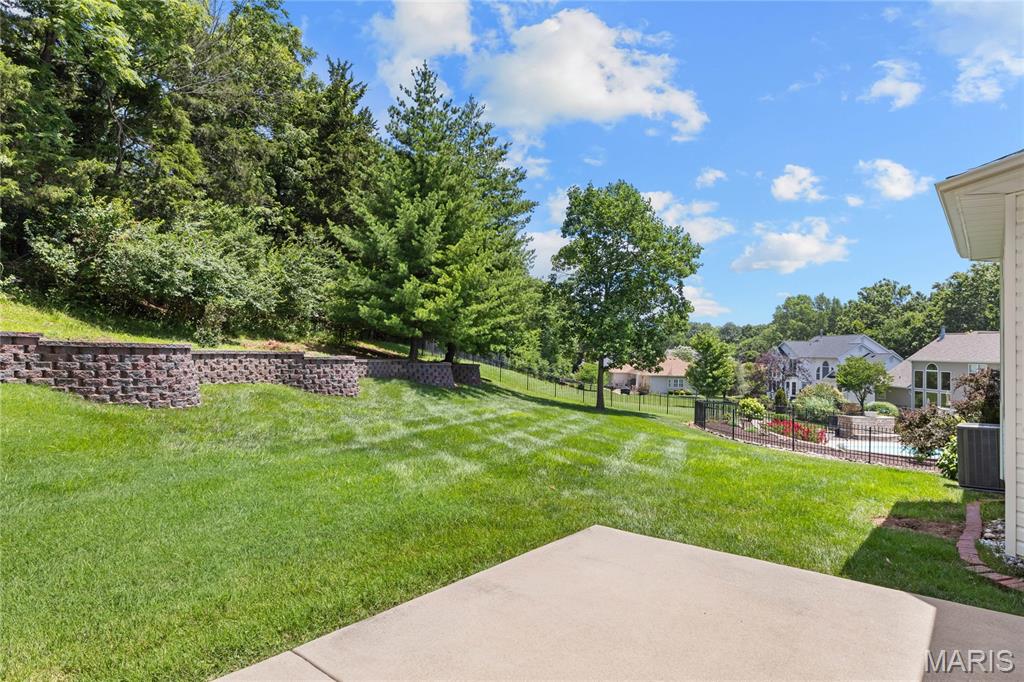945 Huntington Chase Drive