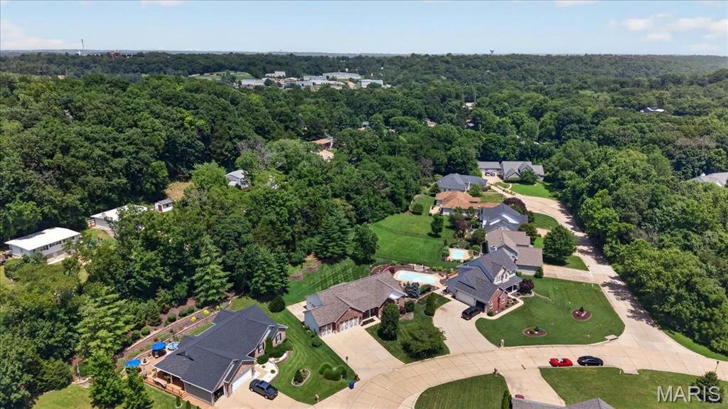 945 Huntington Chase Drive