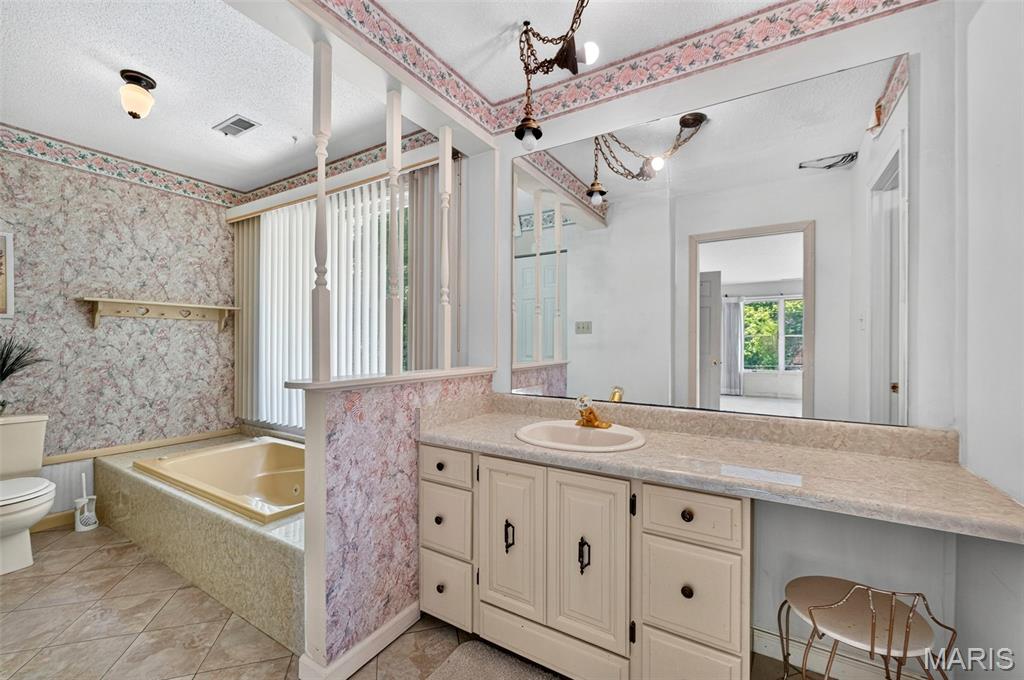 3672 Hawks Rest Road