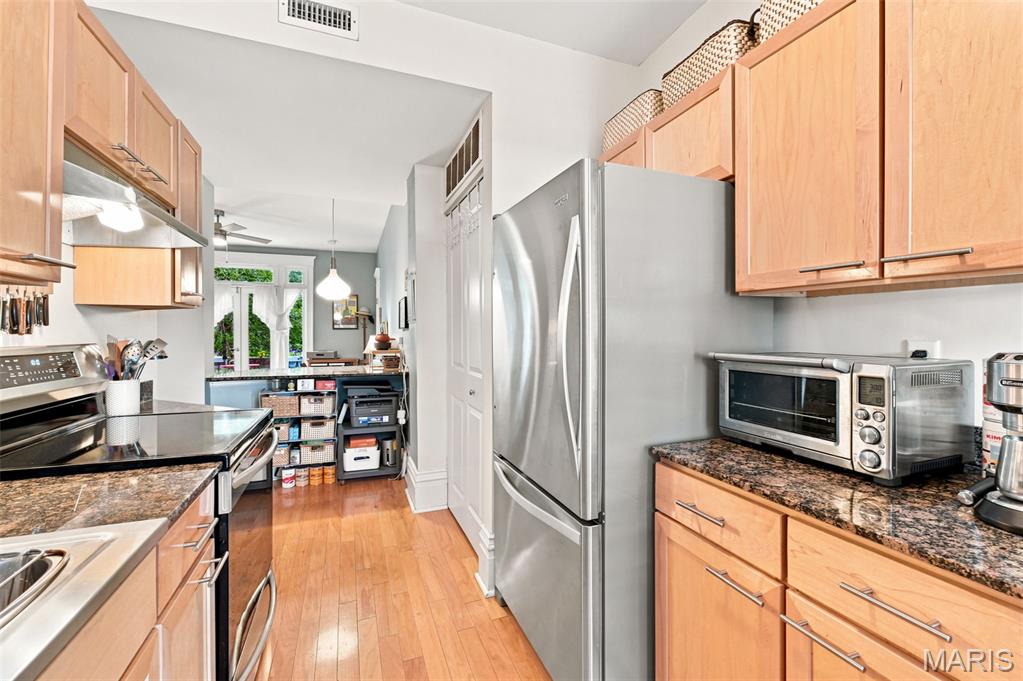 6115 Washington Boulevard Unit: 201