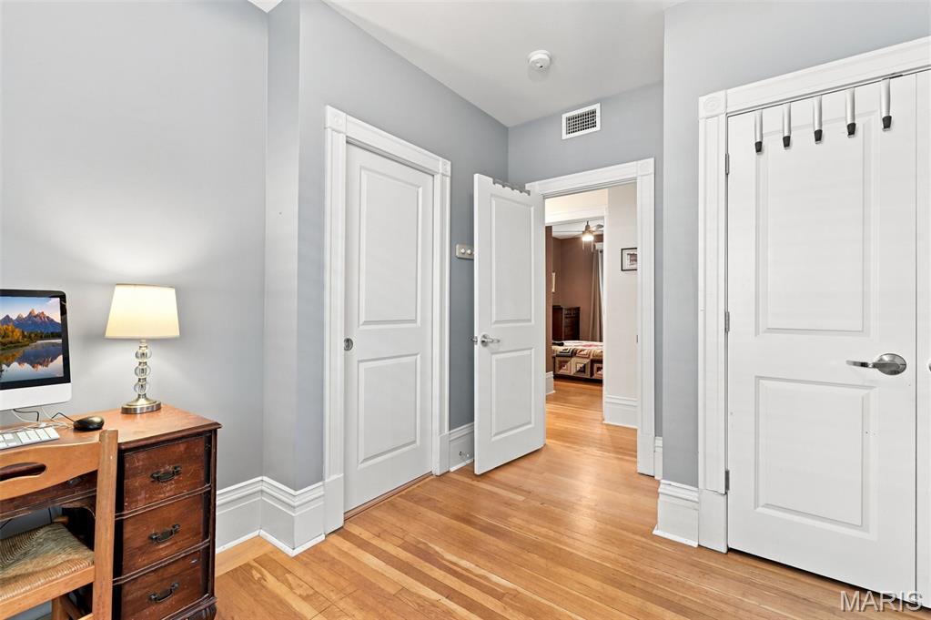 6115 Washington Boulevard Unit: 201