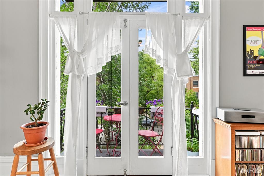 6115 Washington Boulevard Unit: 201