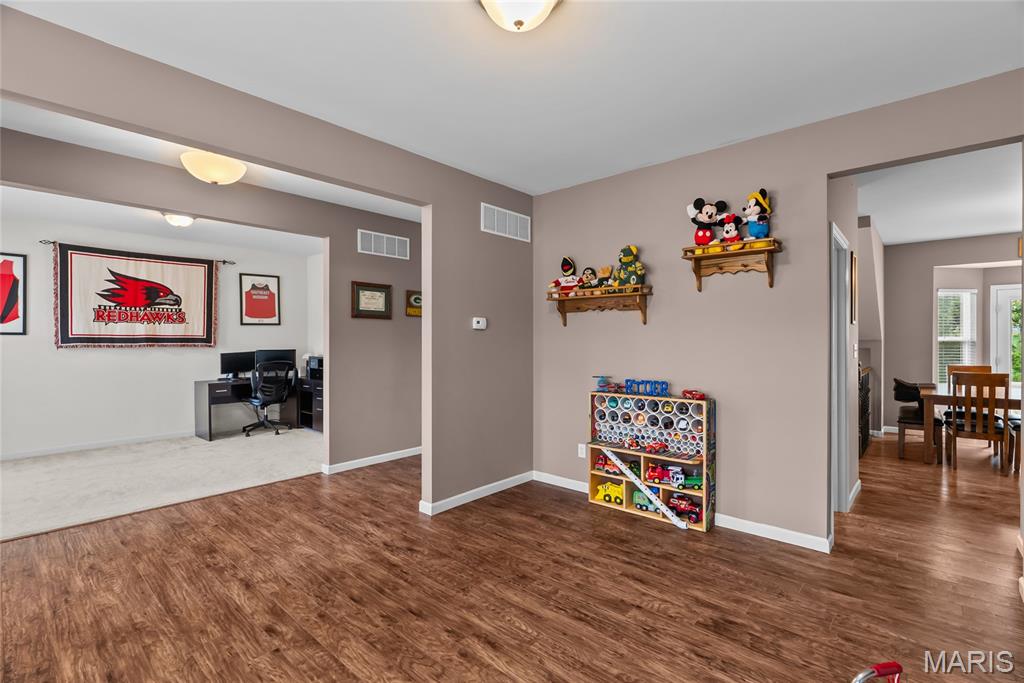 1004 Autumn Valley Court