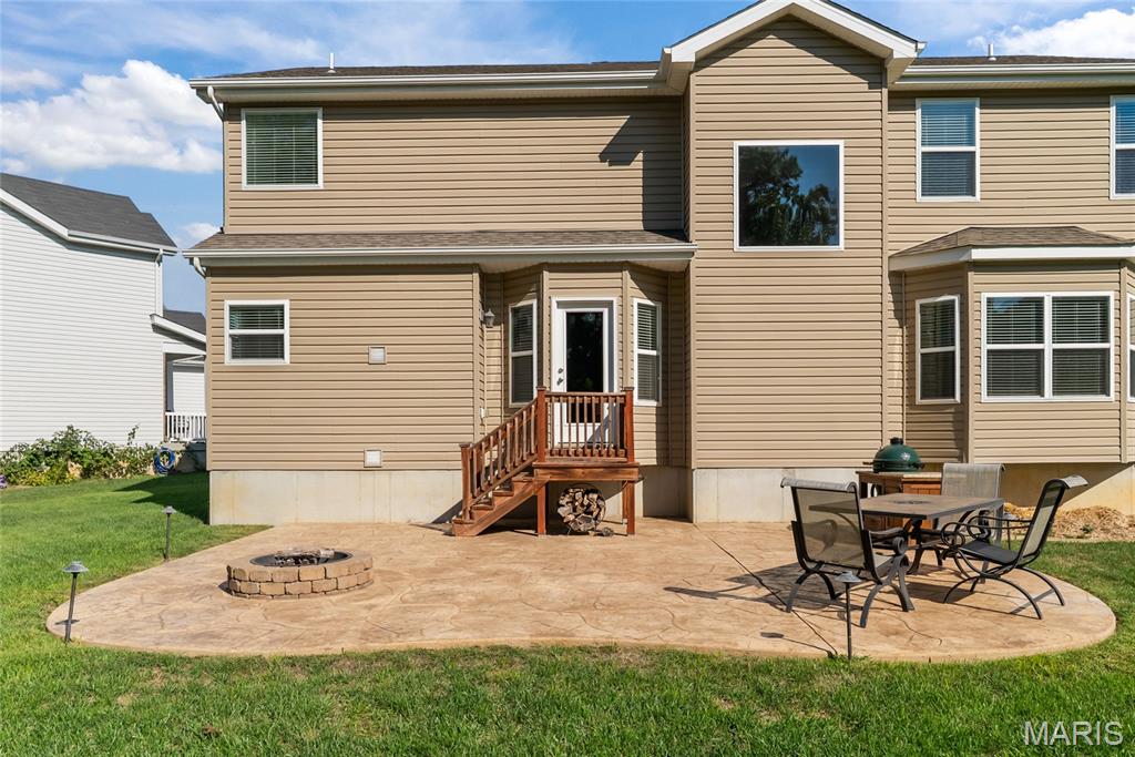 1004 Autumn Valley Court