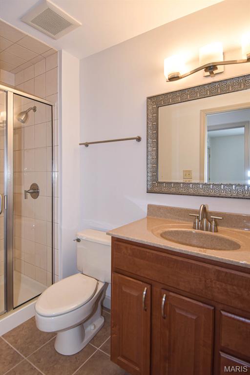 4444 Lindell Boulevard Unit: 7