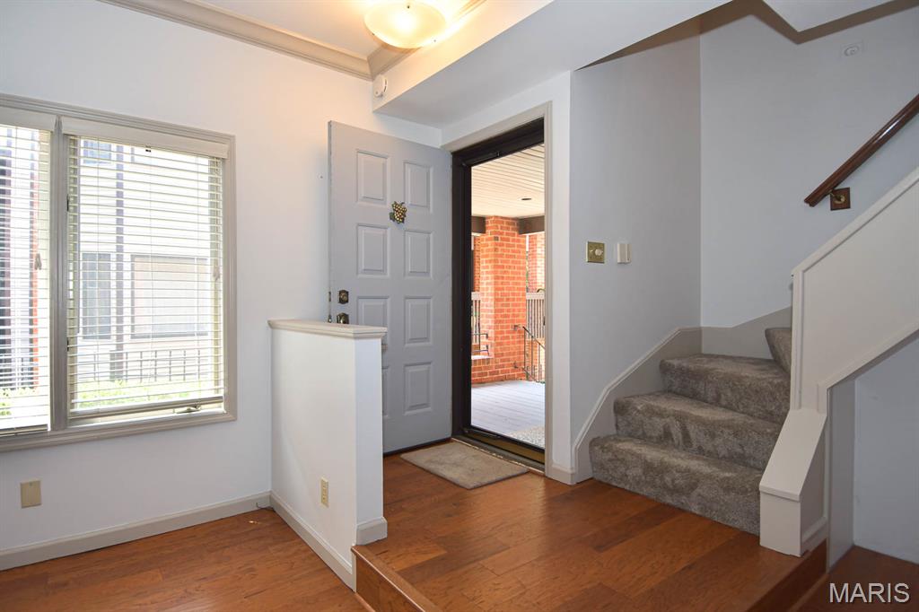 4444 Lindell Boulevard Unit: 7