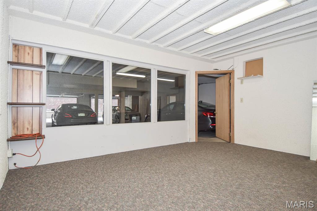 4444 Lindell Boulevard Unit: 7